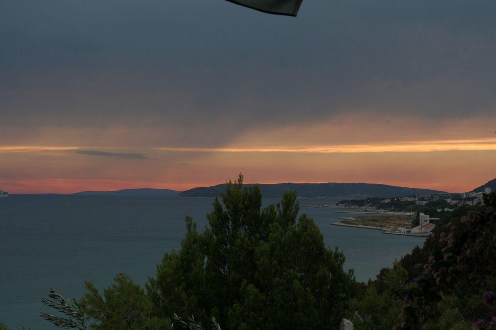 Super Horizont -Free Parking And Jaccuzzi Hotel Stobreč Exterior foto